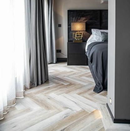 Gelasta City Visgraat Rigid Click Smoked Oak Light